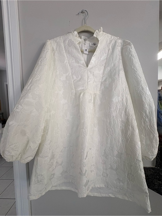 Able Jackets & Blazers - Able White Topwith Textured Label Detail